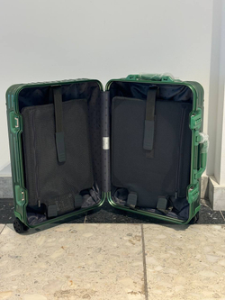 Чемодан Rimowa