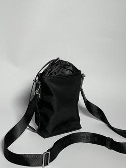 Сумка-слинг Prada