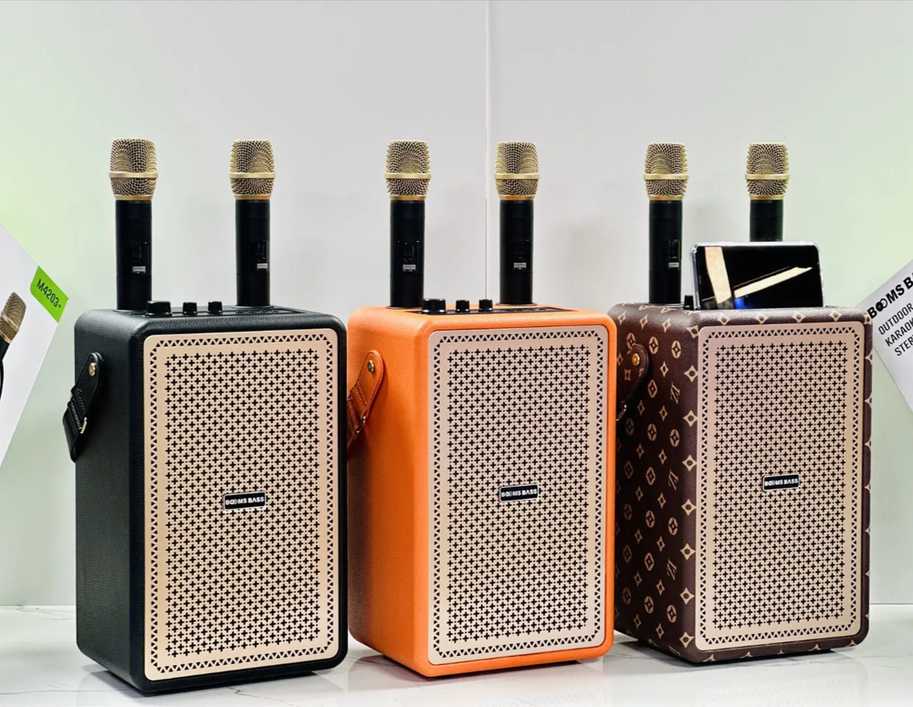Беспроводная колонка-караоке Booms Bass M4203+ Stereo