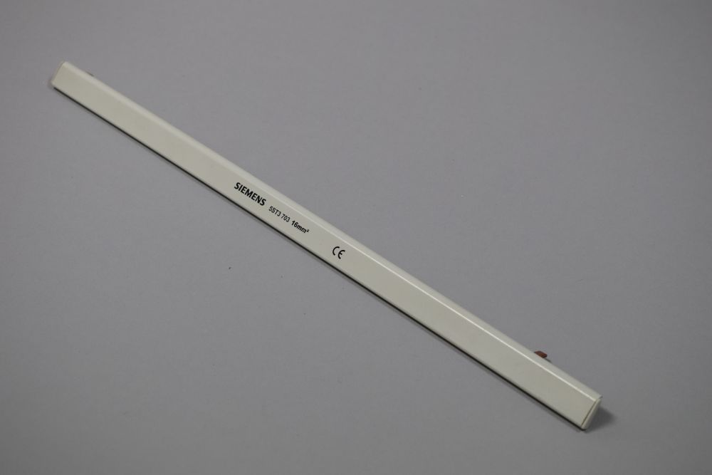 SIEMENS 5ST3703