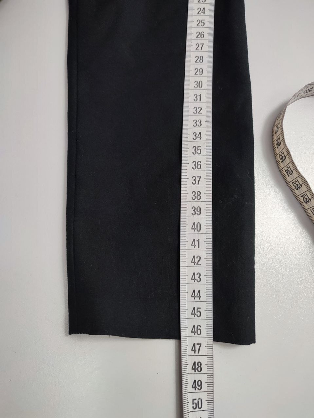 Платье Sisline лаконичное 42 размер