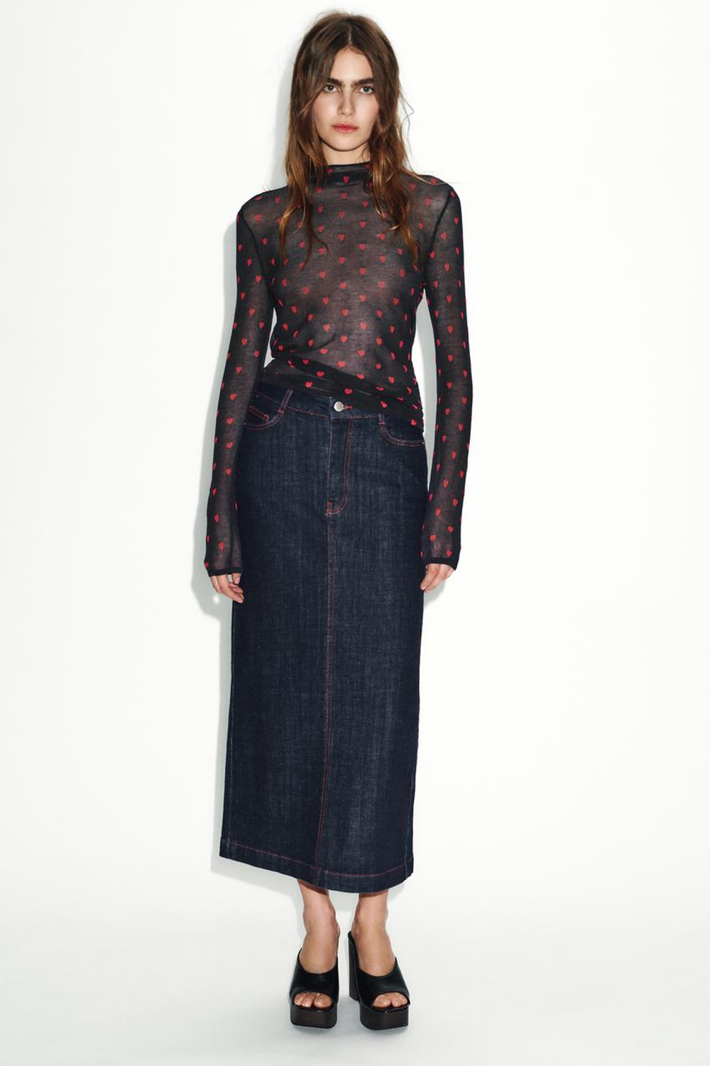 ZARA ТОП ИЗ ТОНКОГО ТРИКОТАЖА С СЕРДЕЧКАМИ, МОРСКОЙ СИНИЙ