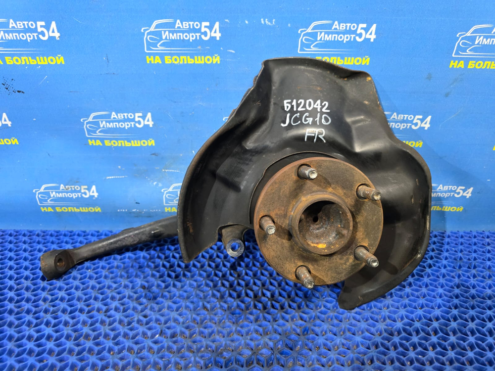 Ступица передняя правая TOYOTA BREVIS 2001-2007