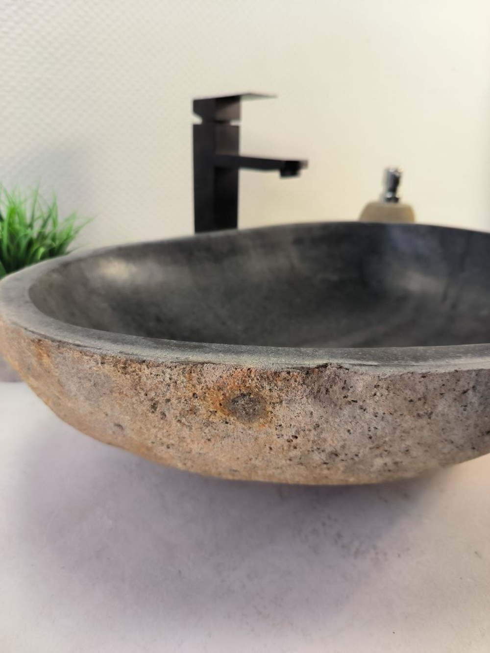 Раковина из речного камня RS-61457 (57*40*15)