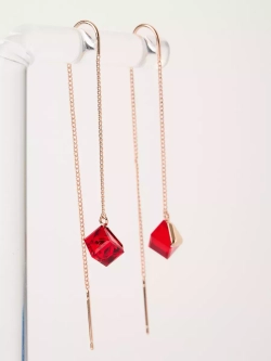 Серьги-протяжки Миражи с красными кубиками Swarovski