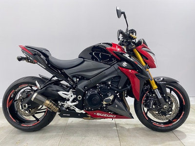 Suzuki GSX-S1000 049268