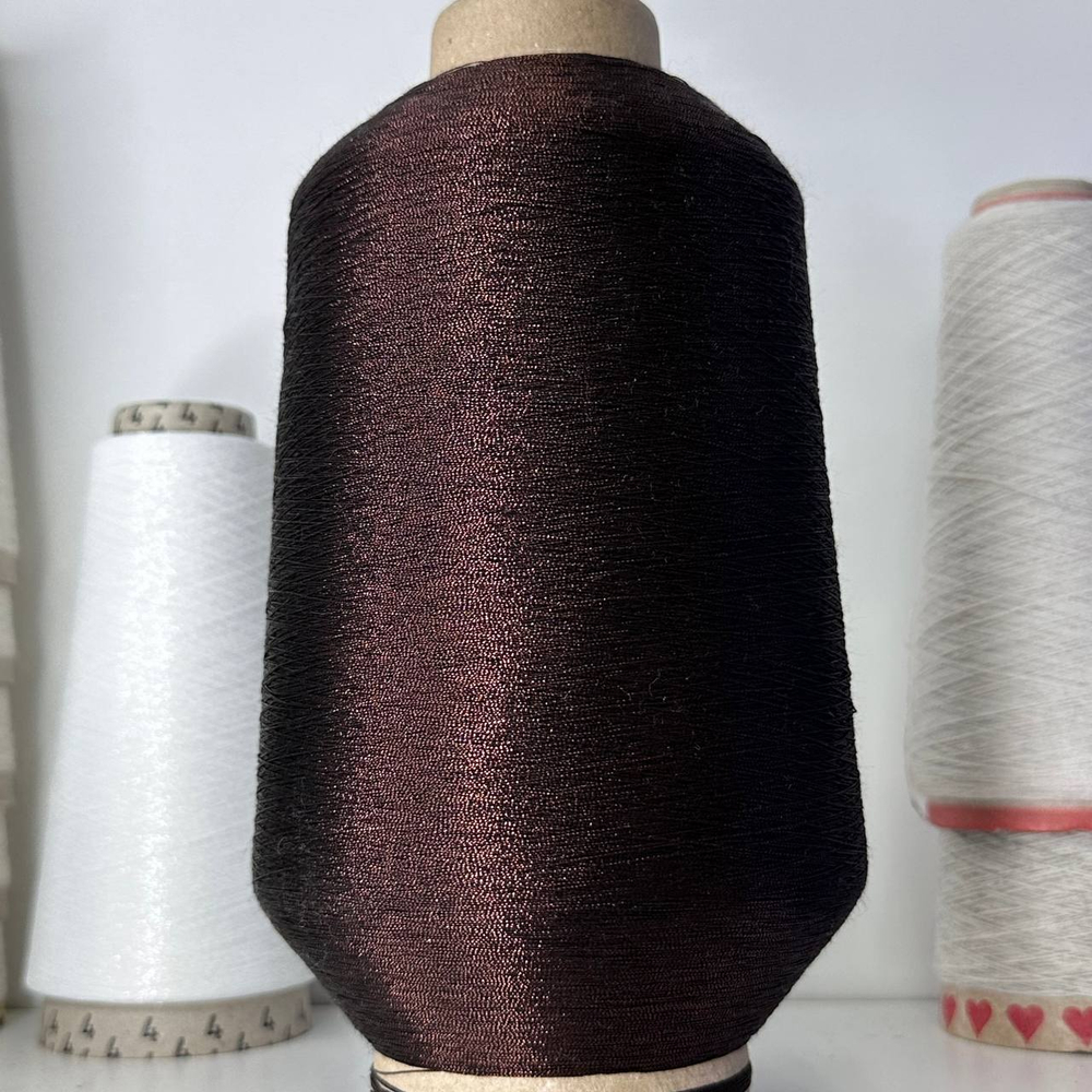 ALIEN - Torcitura di Domaso; 62% металлизированный люрекс, 38% п/а; 2100м/100гр; коричневый блеск;