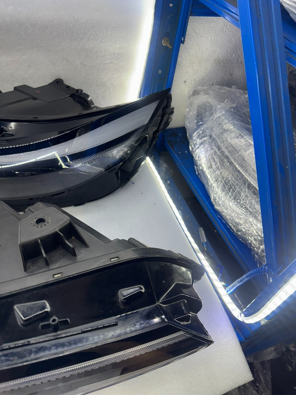 Фара LED передняя левая Hyundai Elantra 2023, оригинал,