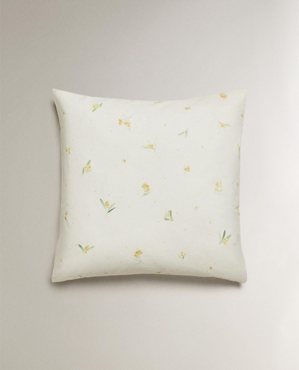 Наволочка Zara Home, лён 55%, хлопок 45%, с цветочным принтом, 7116/091