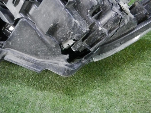 Битая Фара правая Nissan Qashqai J11 (2013-2019) LED