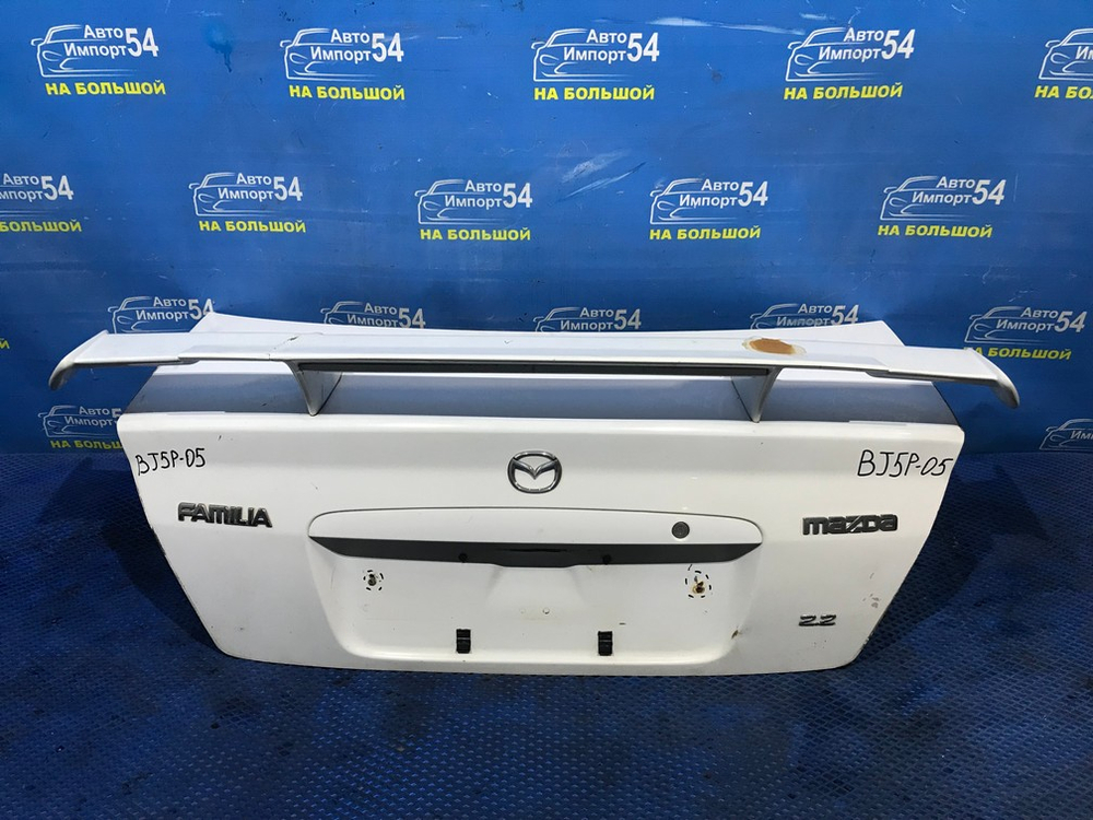 Крышка багажника MAZDA FAMILIA 2000
