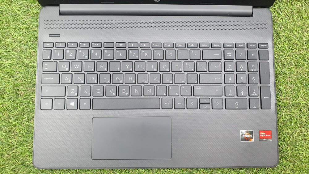 Ноутбук HP  Ryzen 3/4 Gb покупка/продажа