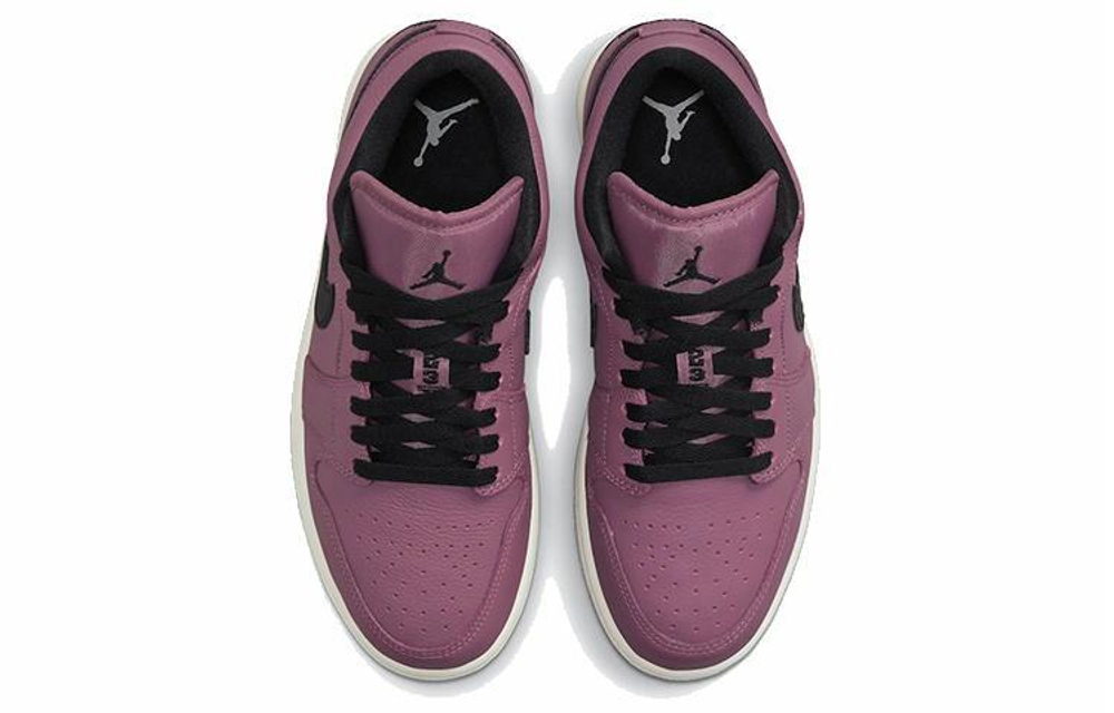 Кроссовки Jordan Air Jordan 1 Low "Magenta" (Женская размерная сетка)