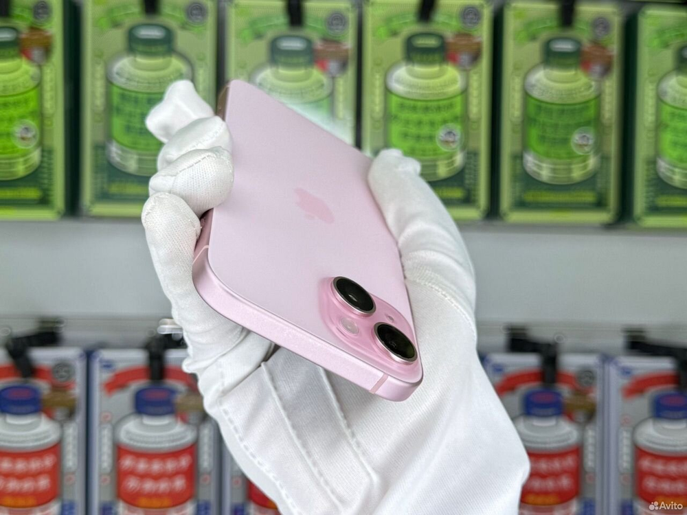 iPhone 15, 128 ГБ, SIM + eSIM б/у