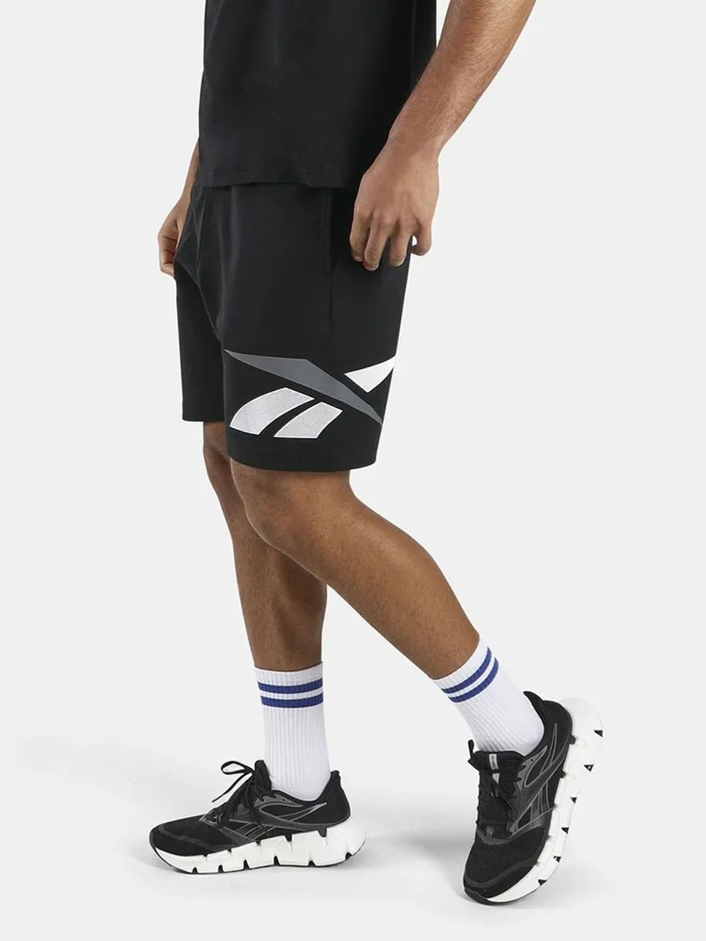 Шорты спортивные мужские REEBOK LOGO PLACECEMENT PIQUE SHORTS