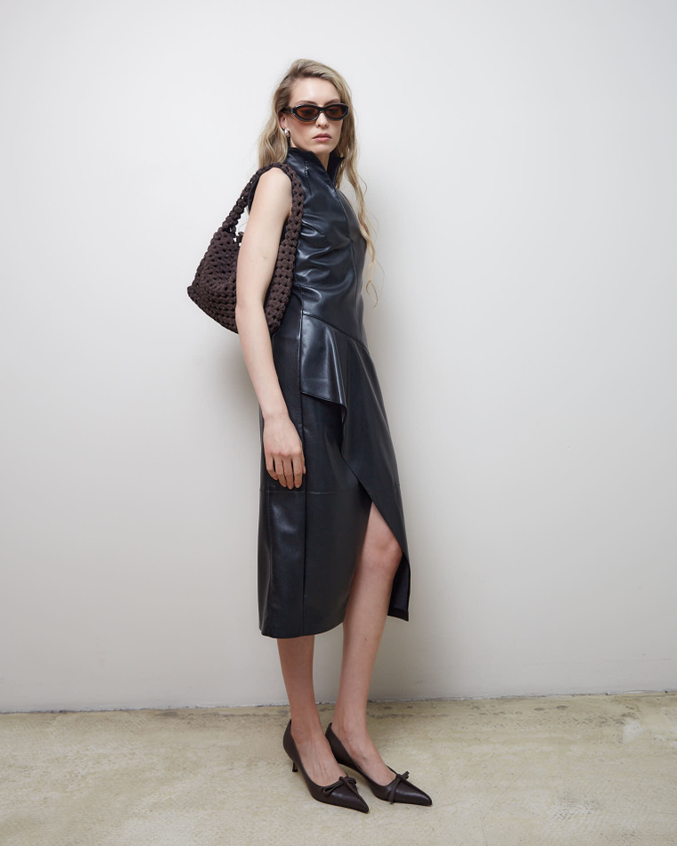 Платье из искусственной кожи черный
