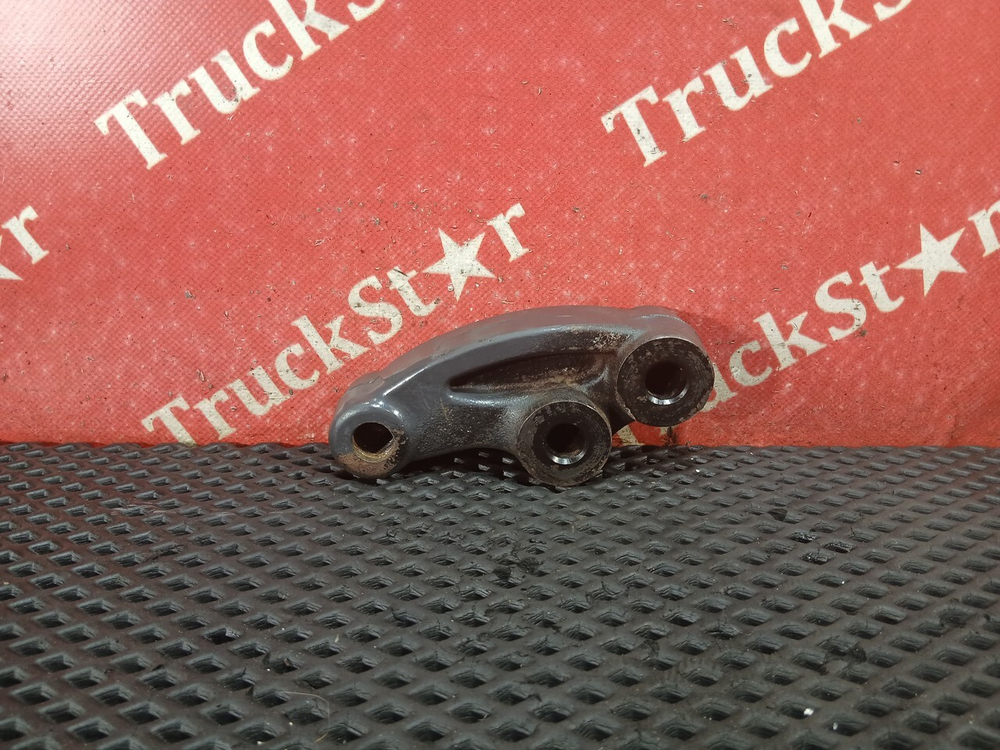 Опора переднего амортизатора левого