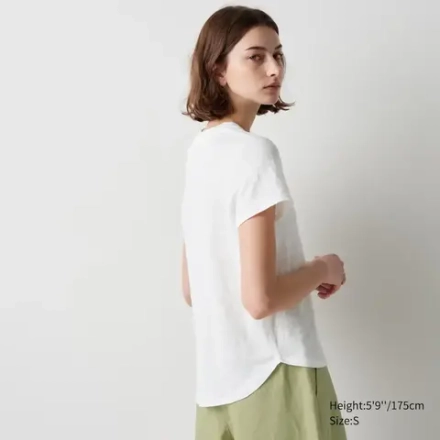 UNIQLO ФУТБОЛКА С КРУГЛЫМ ВЫРЕЗОМ И КОРОТКИМИ РУКАВАМИ, ЖЕЛТОВАТО-БЕЛЫЙ