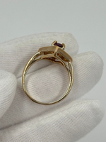 Кольцо с кристаллами