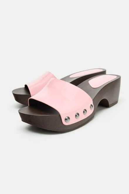 ZARA БОСОНОЖКИ НА ТАНКЕТКЕ ИЗ ЛАКИРОВАННОЙ КОЖИ, РОЗОВЫЙ