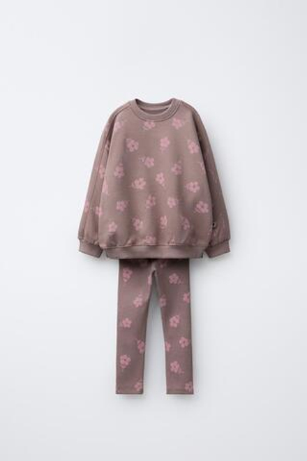 ZARA КОМПЛЕКТ ИЗ ТОЛСТОВКИ И ЛЕГИНСОВ С ЦВЕТОЧНЫМ ПРИНТОМ, РОЗОВАТЫЙ