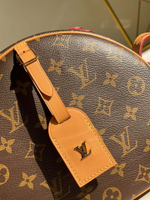 Louis Vuitton Boite Chapeau Souple MM
