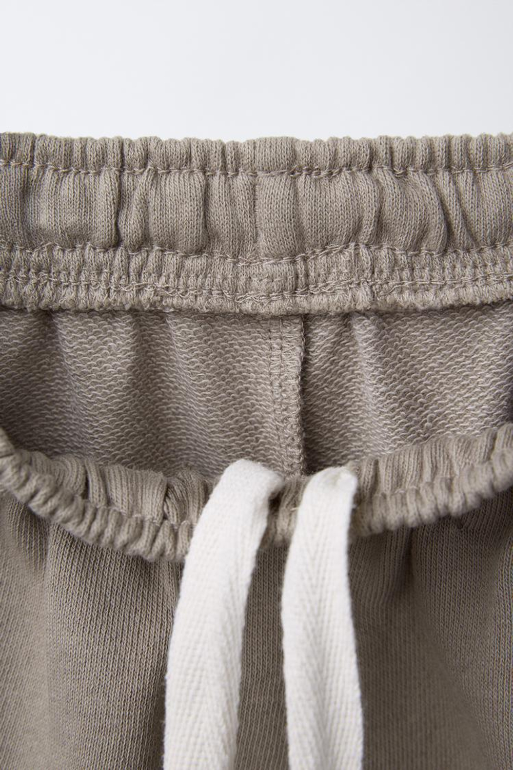 ZARA ШОРТЫ С ЛАМПАСАМИ, СЕРО-КОРИЧНЕВЫЙ