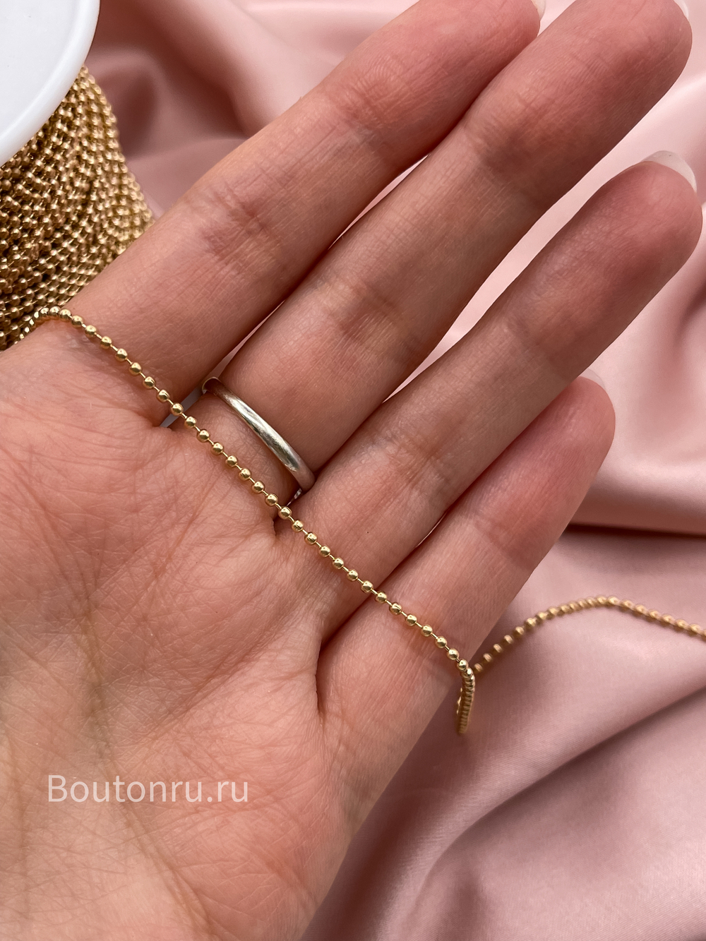 Цепочка мониль золотая