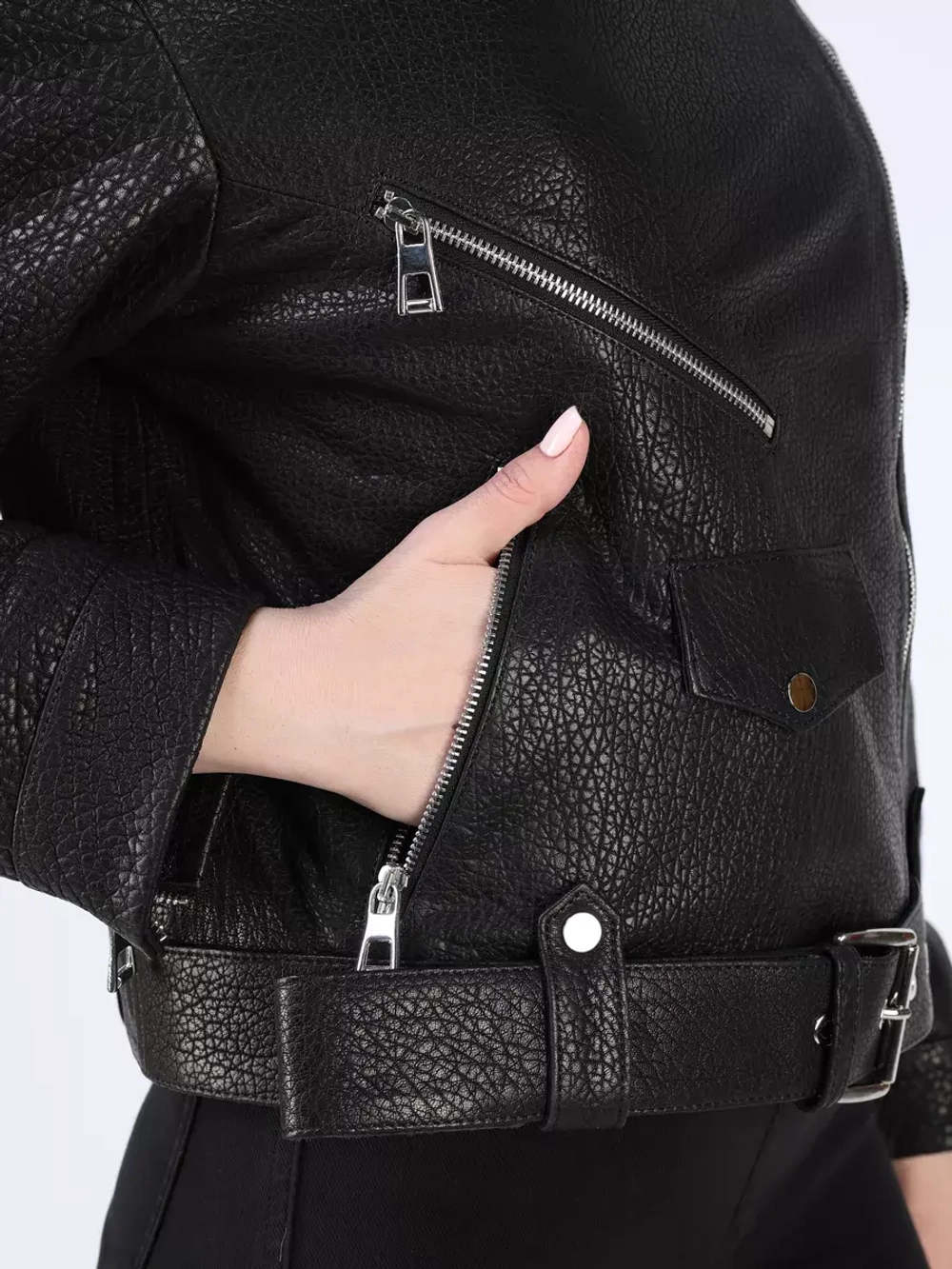 Кожаная куртка демисезонная косуха оверсайз