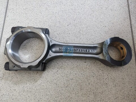 Шатун 650.1004045