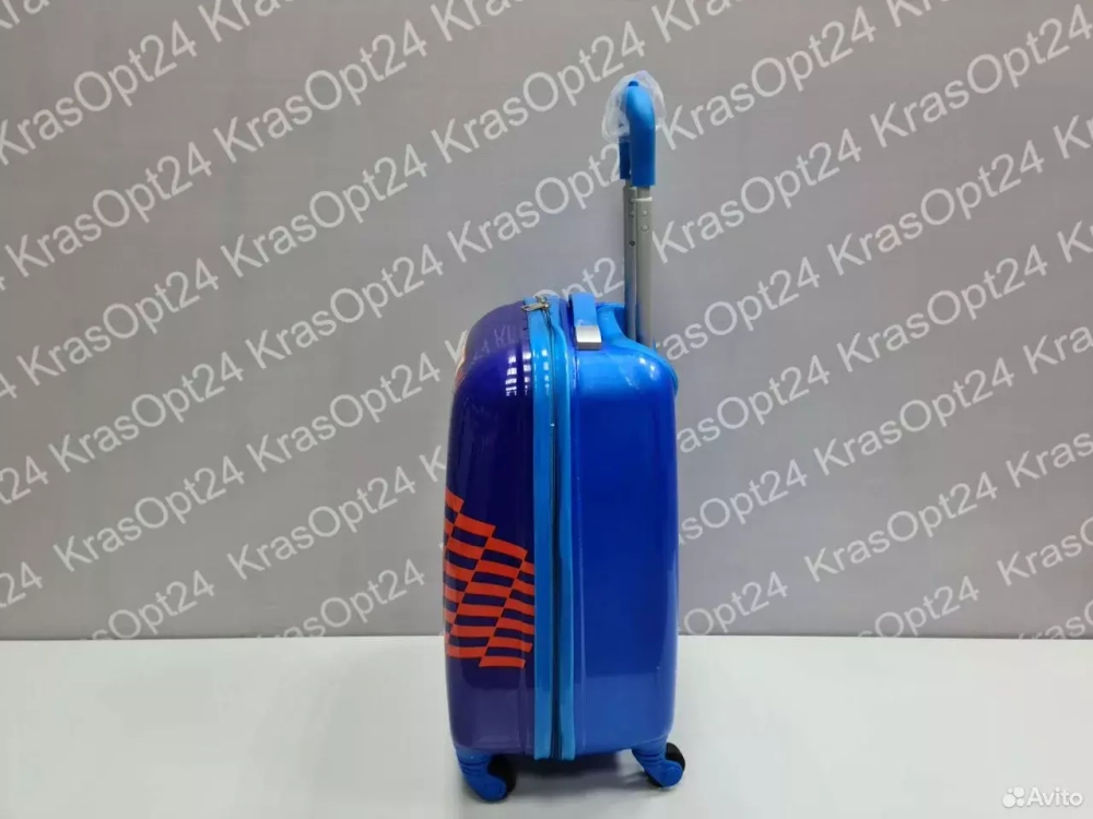 Чемодан детский