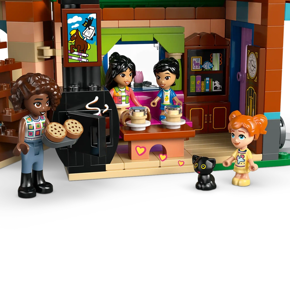 Конструктор LEGO Friends 42654 Ранчо и конюшня для пони