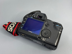 Canon EOS 5D Mark II 31.000 кадров