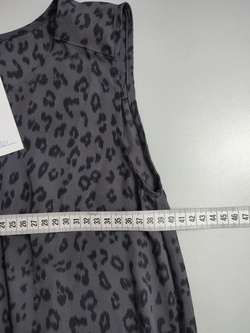 Платье H&M с анималистическим принтом 40 размер