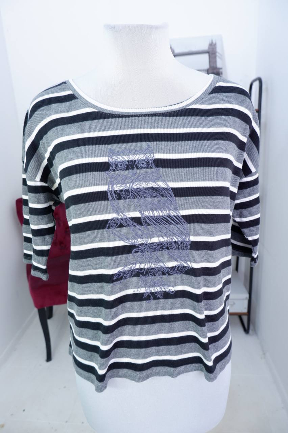 Джемпер с красивой совой, визуально на 48/50 размер