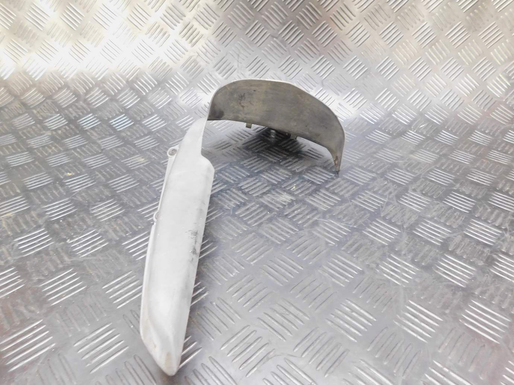 Защита цепи Kawasaki Ninja 400R ER400B 052355