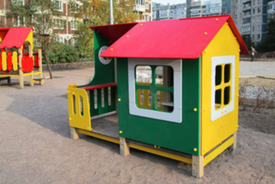 «Амират»: Свой уголок. Гид по выбору игровых домиков для детских площадок на 2026 год