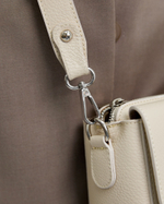 Сумка 933 033 молочный