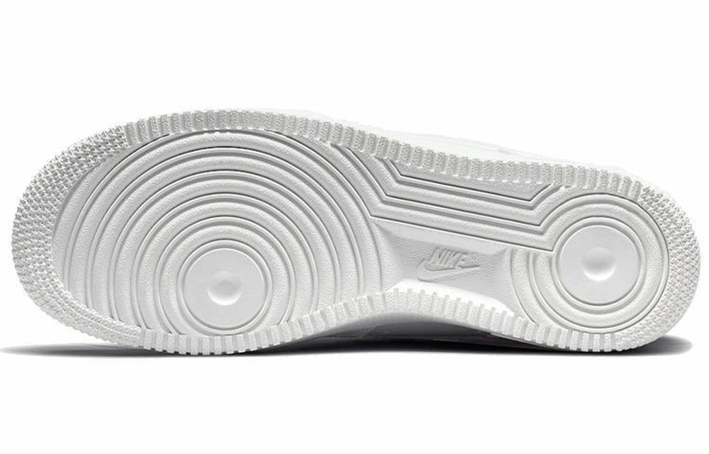 Кроссовки Nike Air Force 1 Low "Chenille Swoosh" (Женская размерная сетка)