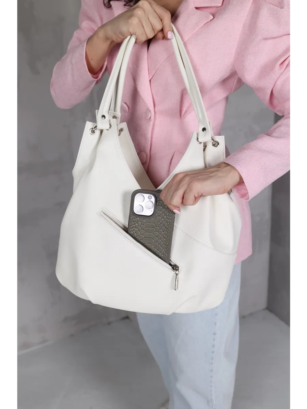 Сумка женская большая через плечо классическая