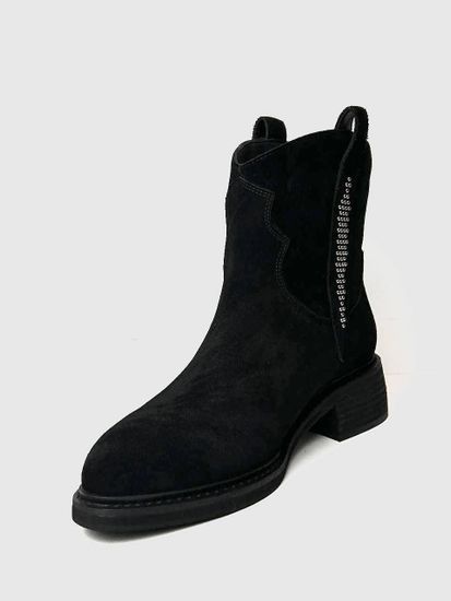 Казаки женские