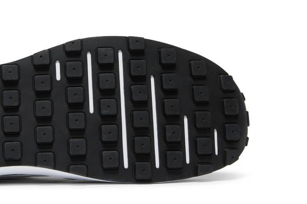 Кроссовки Nike Waffle One