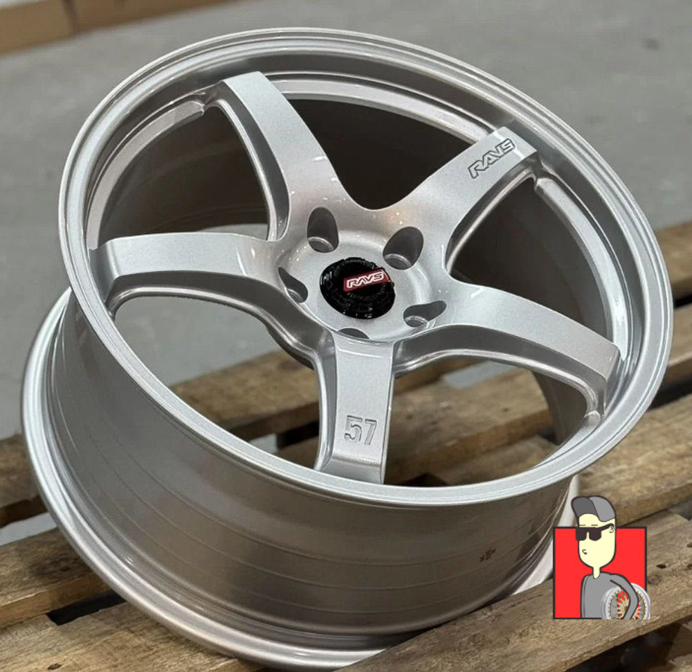 Комплект дисков Rays Gram Lights 57CR 18x8.5 et35 5x114.3