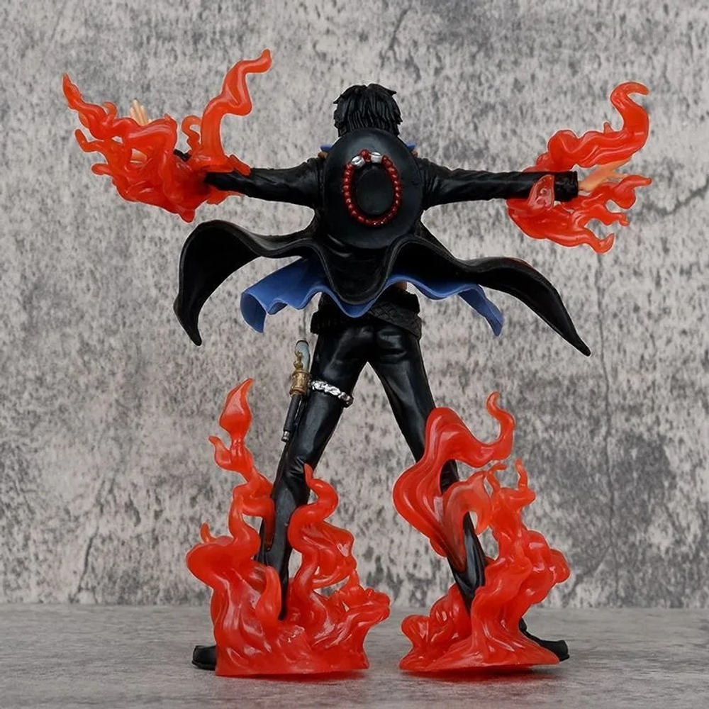 Фигурка "One Piece / Ван пис / Большой куш - Эйс в костюме"