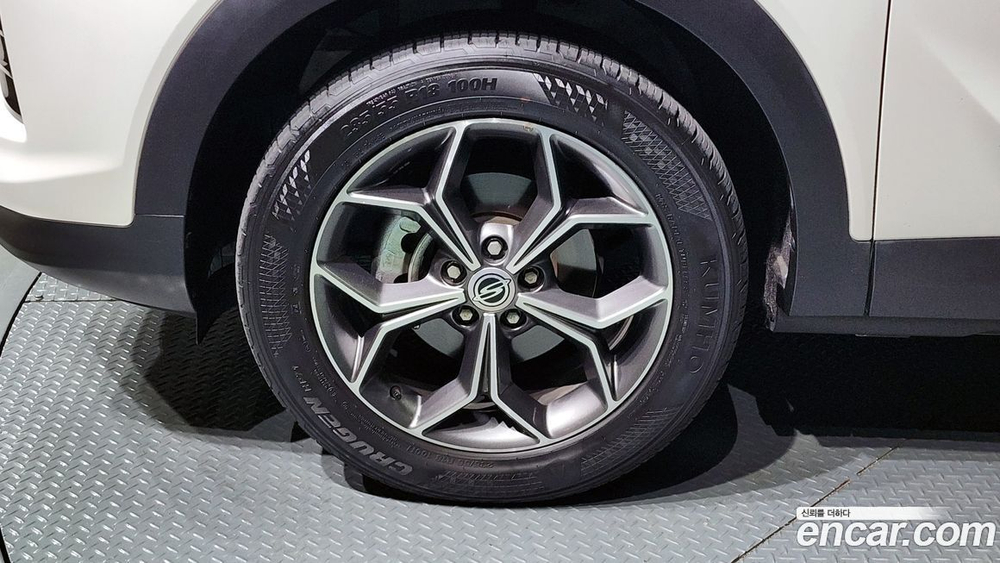 KG Mobility (Ssangyong) Beautiful Korando Бензин 1.5 2WD C5 (06.2022)