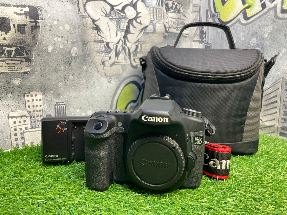 Canon EOS 50D (6.300 кадров) Покупка/Продажа