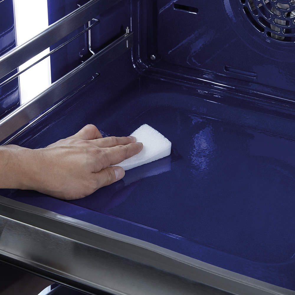 Духовой шкаф с паром Signature Kitchen Suite, 60 см, черный