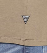 футболка ss bsc brushed triangle tee GUESS - хаки(M3RI64 KBDL0)
