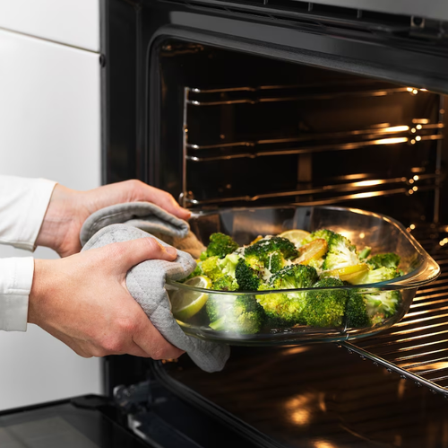 ФОЛЬСАМ FOLJSAM Форма для запекания 24х24 см, стекло