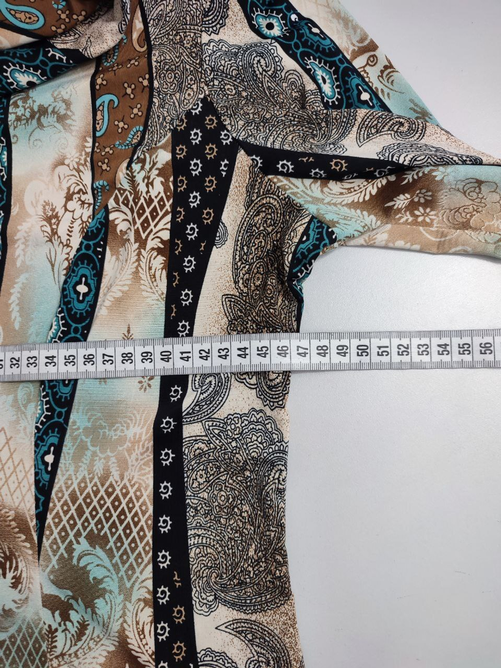 Джемпер стильный 44 размер